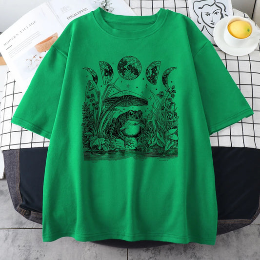 Camiseta Oversize "Mystic Frog" con Fases Lunares